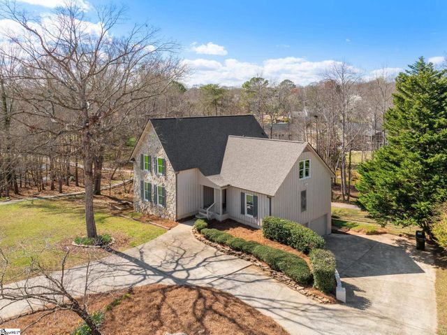 302 Golf View Lane, Greenville, SC 29609