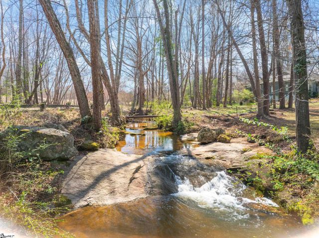 302 Golf View Lane, Greenville, SC 29609