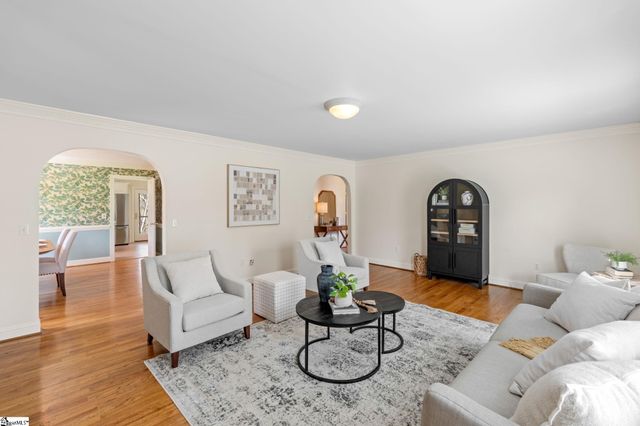 302 Golf View Lane, Greenville, SC 29609