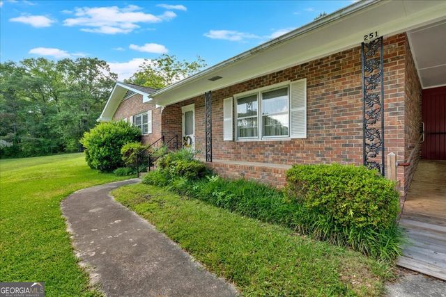 251 Valley Grove Road, Cedartown, GA 30125