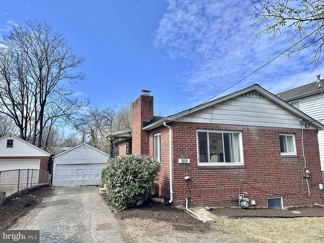 1818 N ADAMS ST, Arlington, VA 22201