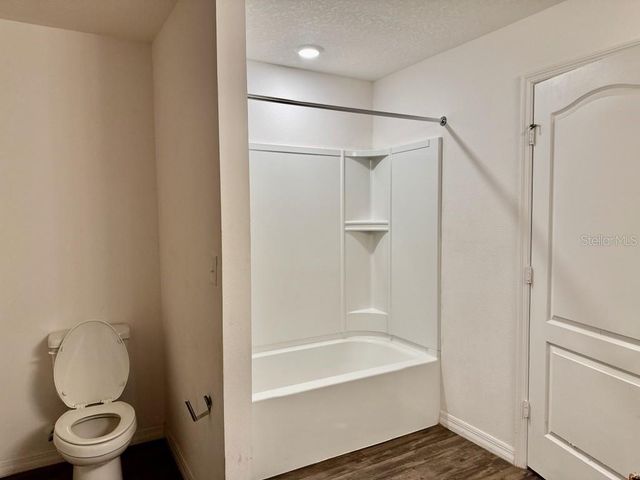 1740 CHATHAM GREEN CIRCLE, Ruskin, FL 33570