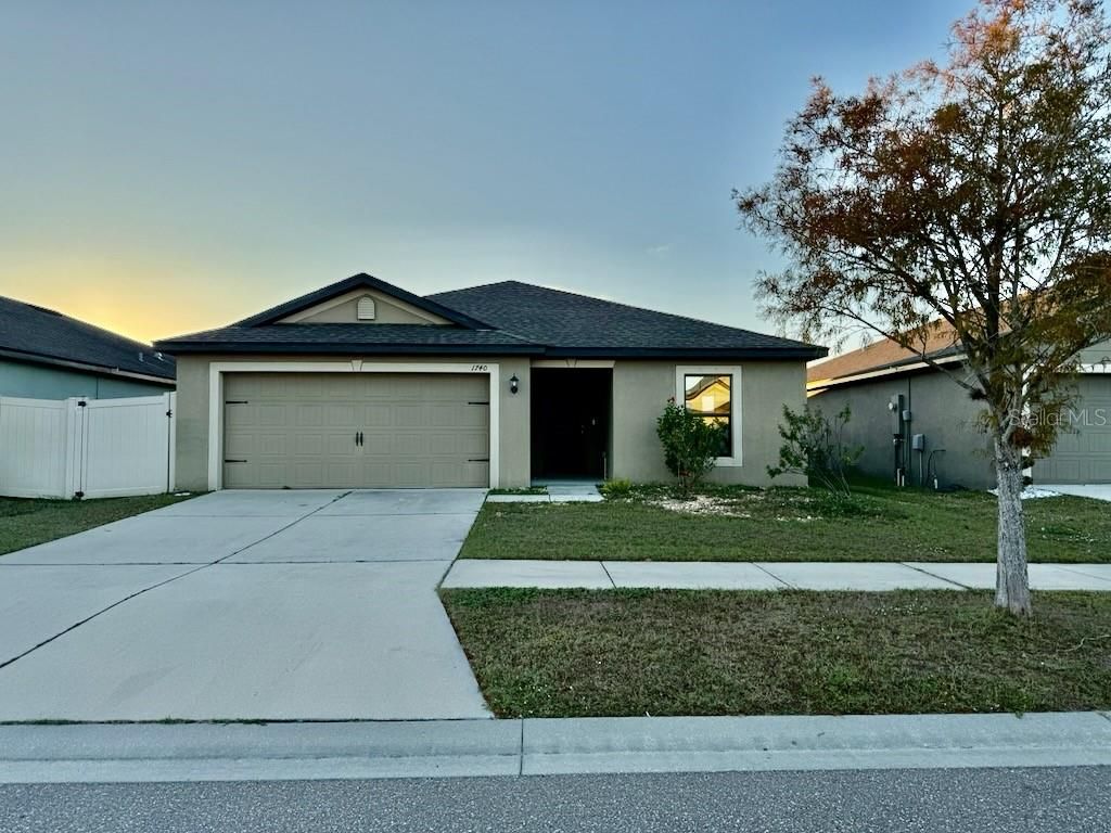 1740 CHATHAM GREEN CIRCLE, Ruskin, FL 33570