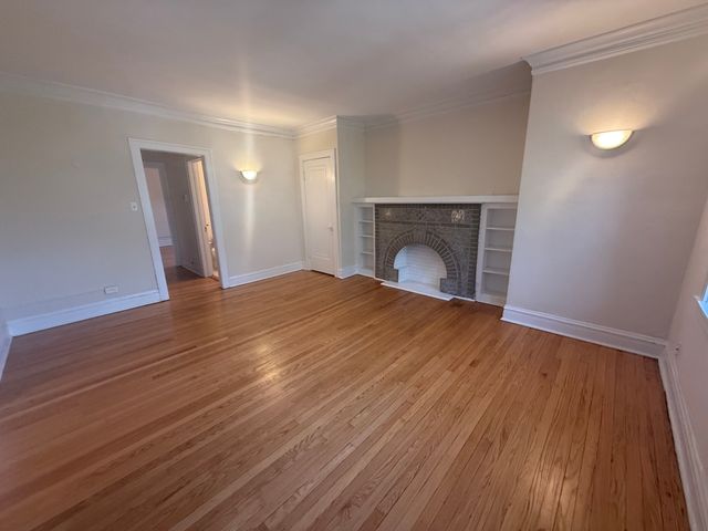 6348 13th Street A10, Berwyn, IL 60402