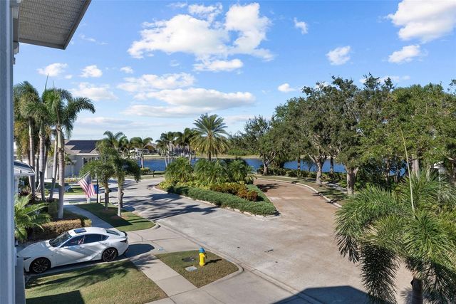 5210 COVESOUND WAY, Apollo Beach, FL 33572