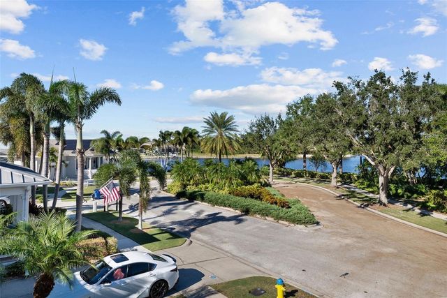 5210 COVESOUND WAY, Apollo Beach, FL 33572