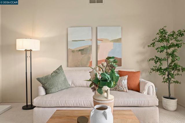 2105 Cactus Ct 3, Walnut Creek, CA 94595