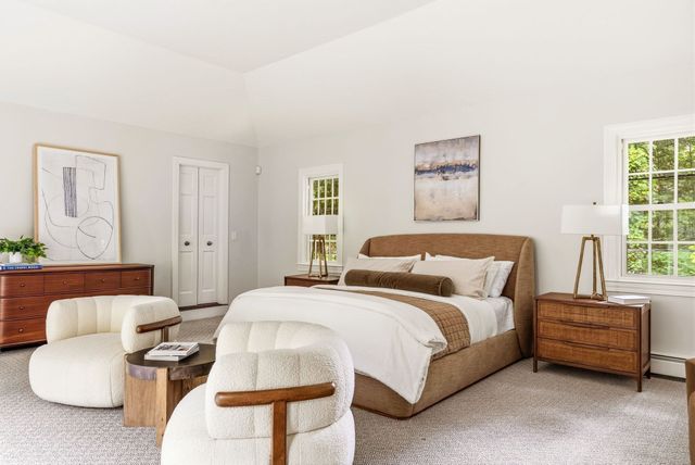 5 Wildwood Road, Wayland, MA 01778