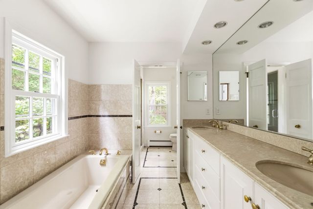 5 Wildwood Road, Wayland, MA 01778
