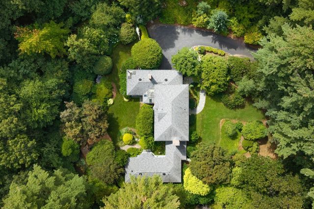 5 Wildwood Road, Wayland, MA 01778