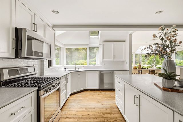 5 Wildwood Road, Wayland, MA 01778