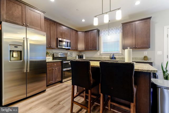 976 RYE DR, La Plata, MD 20646