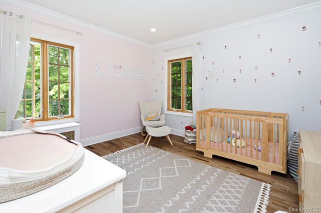 260 E Devonia Avenue, Mount Vernon, NY 10552