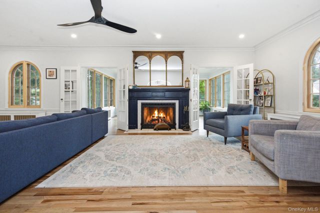 260 E Devonia Avenue, Mount Vernon, NY 10552