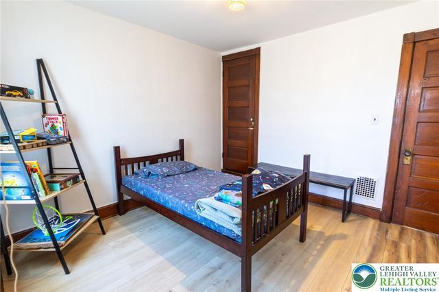 813 Balata Street, Easton, PA 18042