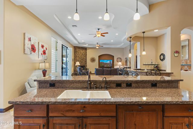 2151 E KAIBAB Place, Chandler, AZ 85249