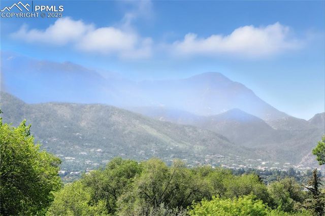 45 Newport Circle, Colorado Springs, CO 80906