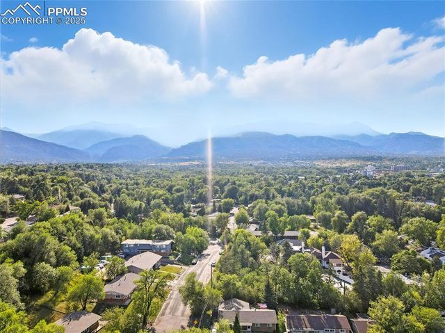 45 Newport Circle, Colorado Springs, CO 80906