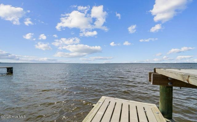 1565 Belangia Road, Havelock, NC 28532