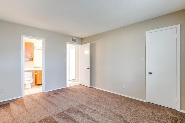 320 Liberty Place, Grand Prairie, TX 75052
