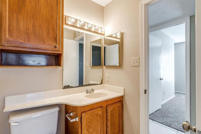 320 Liberty Place, Grand Prairie, TX 75052