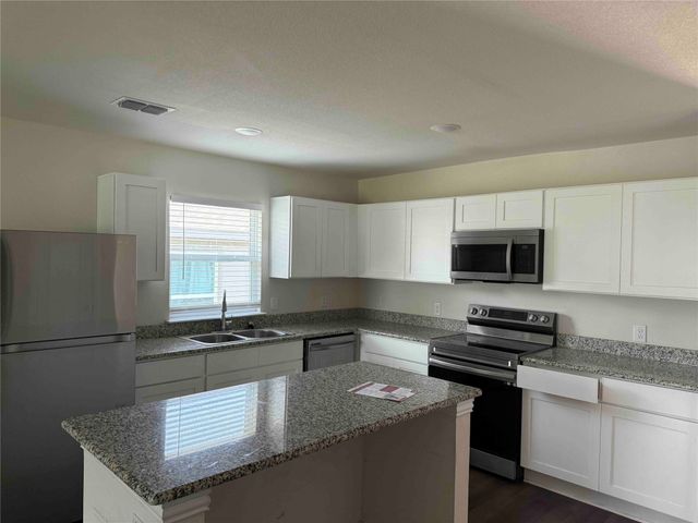 404 E Munson Street, Denison, TX 75021