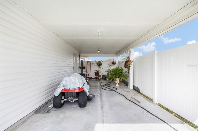 8873 SW 104TH LANE, Ocala, FL 34481