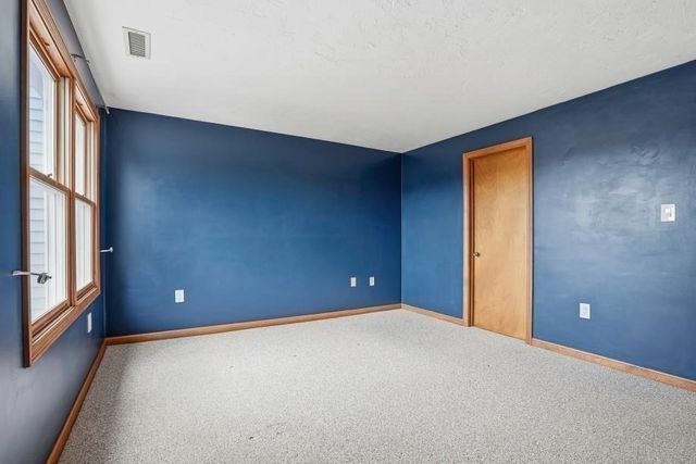 14 Milford Rd 4, Grafton, MA 01560