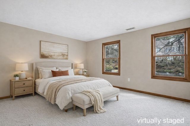 14 Milford Rd 4, Grafton, MA 01560