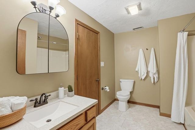 14 Milford Rd 4, Grafton, MA 01560