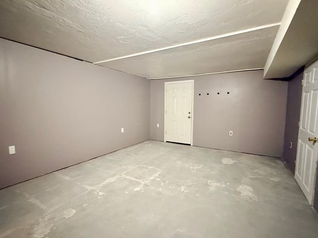 14 Milford Rd 4, Grafton, MA 01560