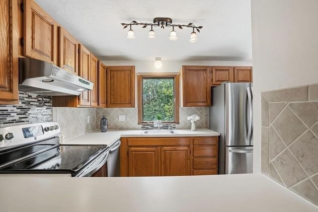 14 Milford Rd 4, Grafton, MA 01560