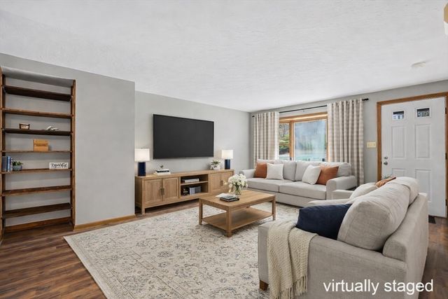 14 Milford Rd 4, Grafton, MA 01560