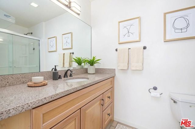 943 9Th Street 5, Santa Monica, CA 90403