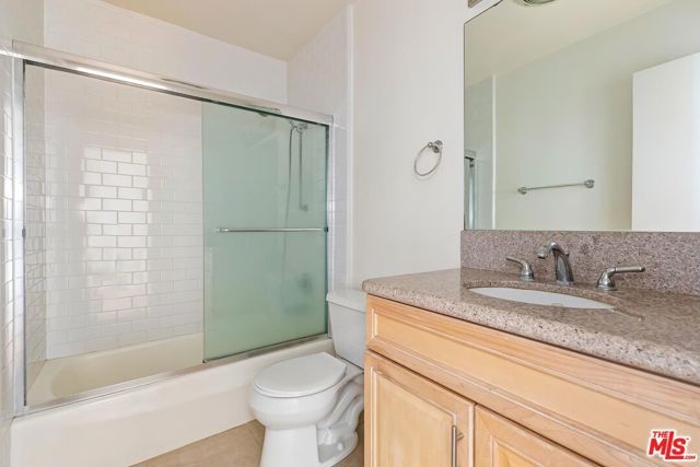 943 9Th Street 5, Santa Monica, CA 90403