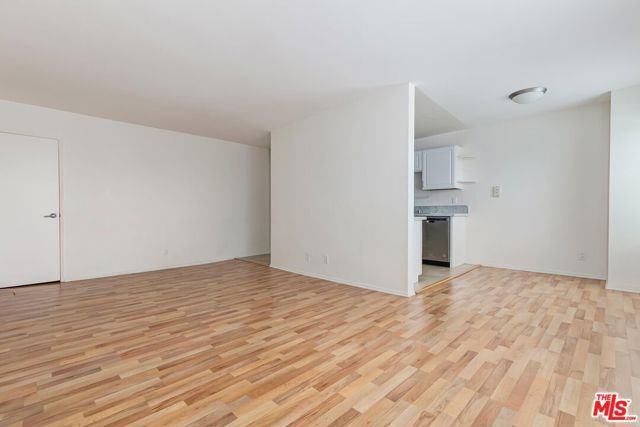 943 9Th Street 5, Santa Monica, CA 90403