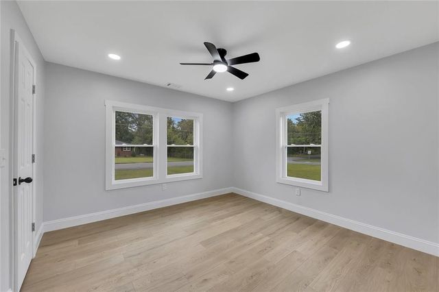40 Paris SW Drive, Rome, GA 30165