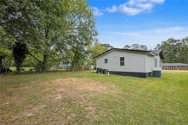 40 Paris SW Drive, Rome, GA 30165