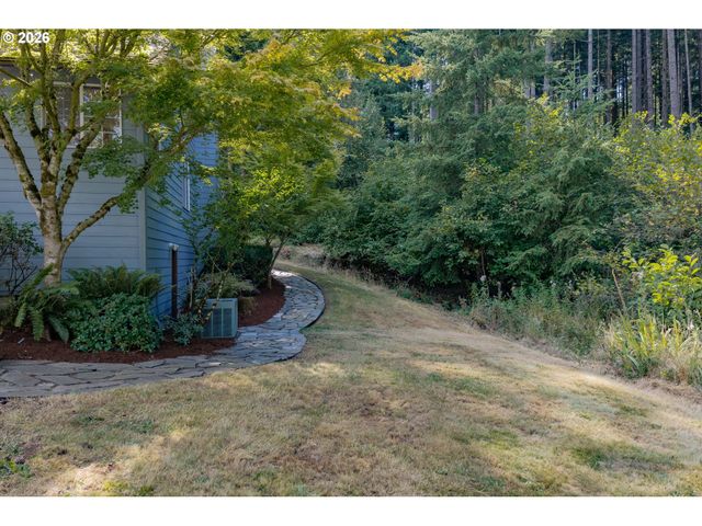 28323 Ne 48TH Way, Camas, WA 98607
