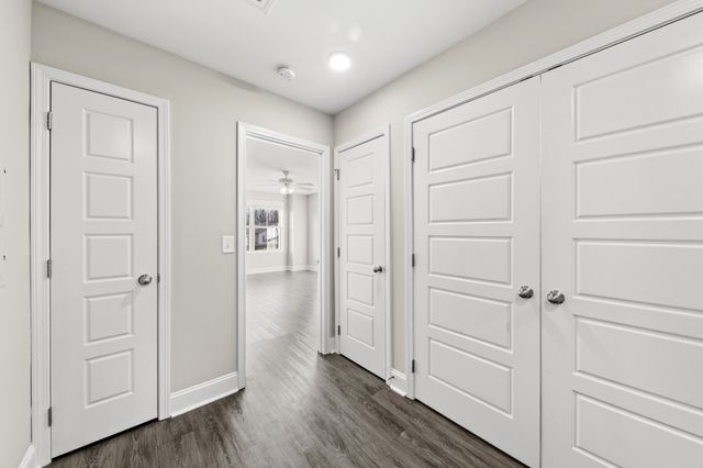 283 Smithson Ln, Clarksville, TN 37040