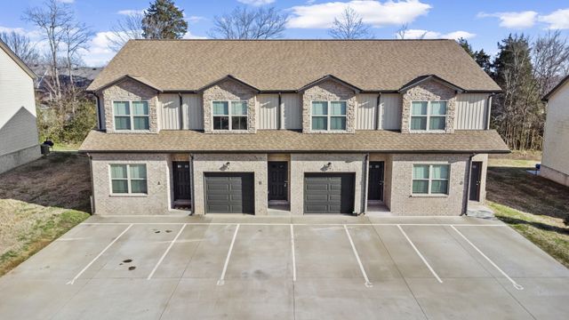 283 Smithson Ln, Clarksville, TN 37040