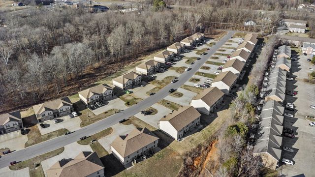 283 Smithson Ln, Clarksville, TN 37040