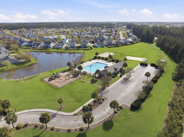 436 Dovetail Circle, Summerville, SC 29483