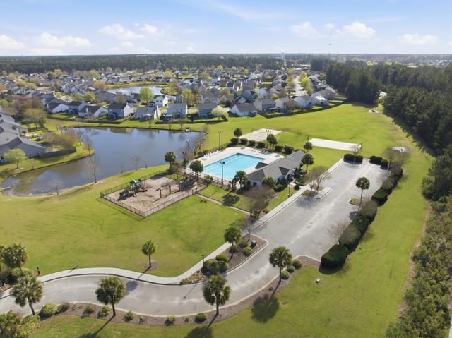 436 Dovetail Circle, Summerville, SC 29483