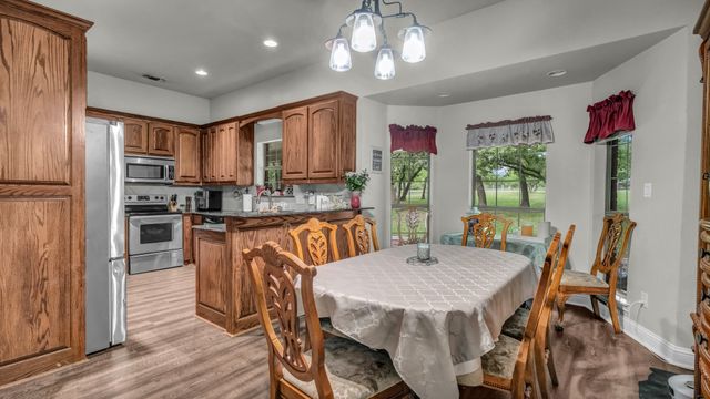 115 Deerfield Road, Paradise, TX 76073