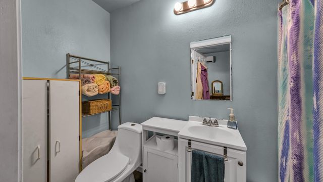 115 Deerfield Road, Paradise, TX 76073
