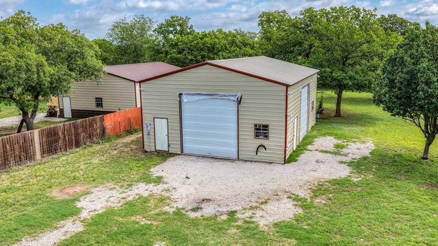 115 Deerfield Road, Paradise, TX 76073