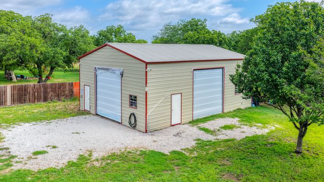 115 Deerfield Road, Paradise, TX 76073