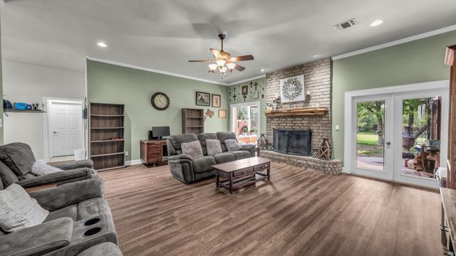 115 Deerfield Road, Paradise, TX 76073