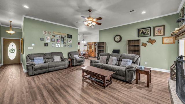 115 Deerfield Road, Paradise, TX 76073